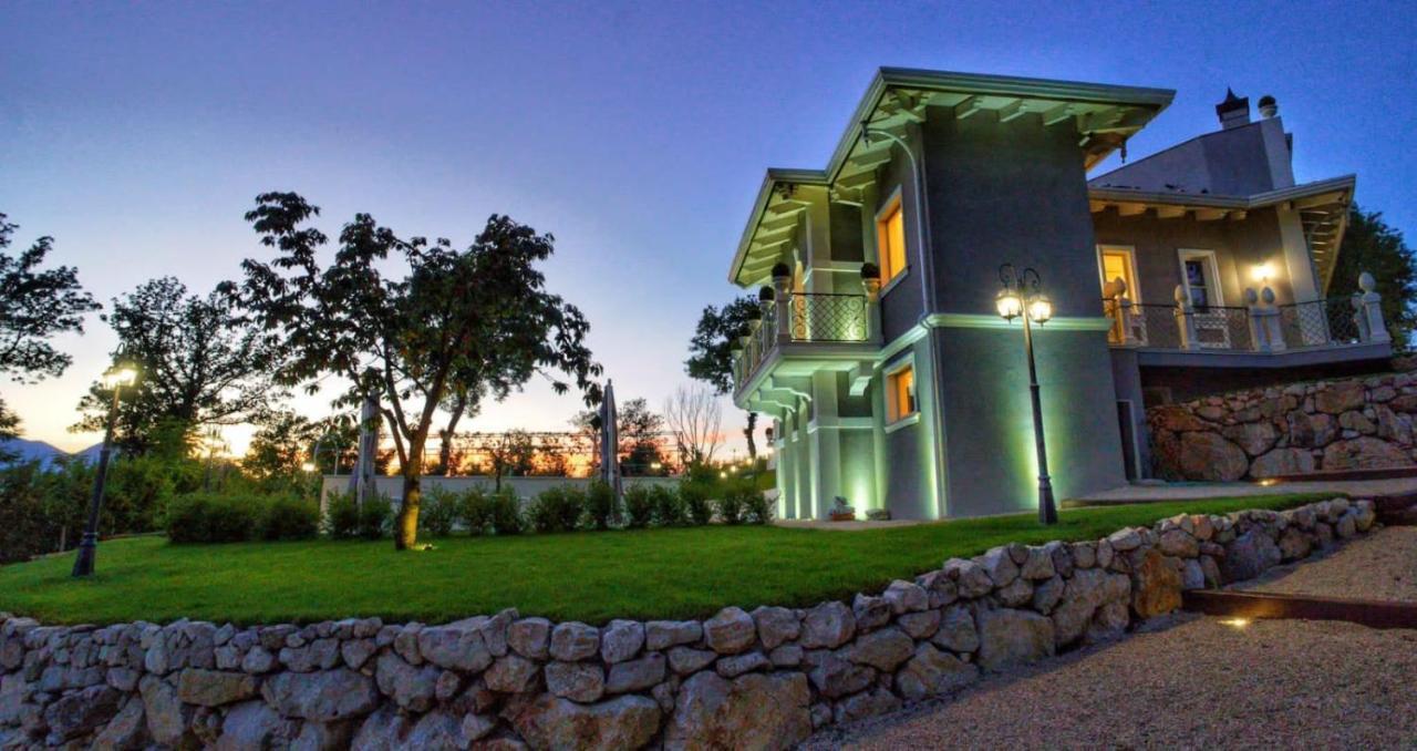 Tenuta Santo Stefano Azienda Agrituristica Santo Stefano del Sole Dış mekan fotoğraf